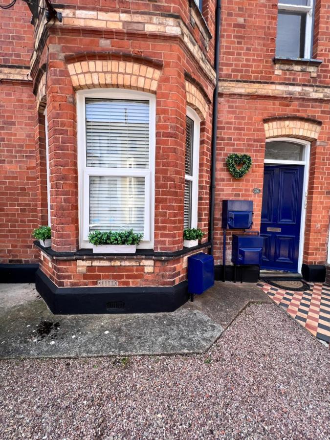 Time Out Apartment Exmouth Exterior photo